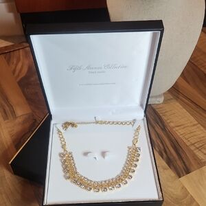 Vintage Gold and Rhinestone Bib Necklace